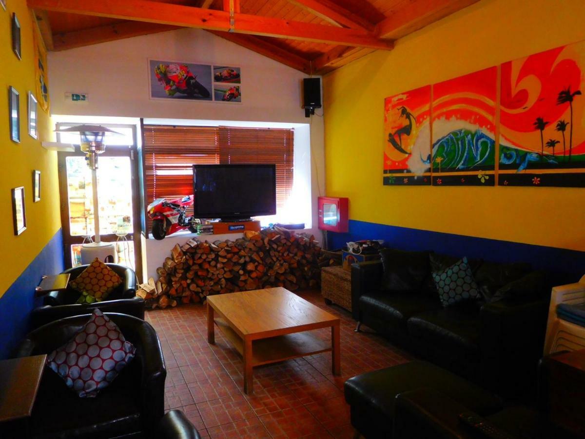 The Paintshop Hostel フィゲイラ・ダ・フォズ エクステリア 写真
